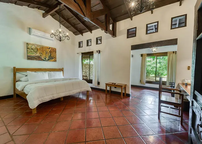 Hacienda La Pacifica Eco-lodge Cañas