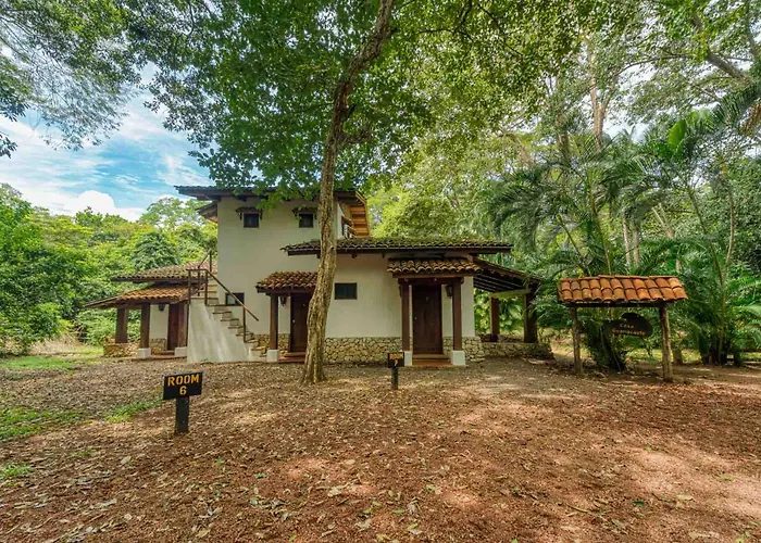 Hacienda La Pacifica Eco-lodge Hotel